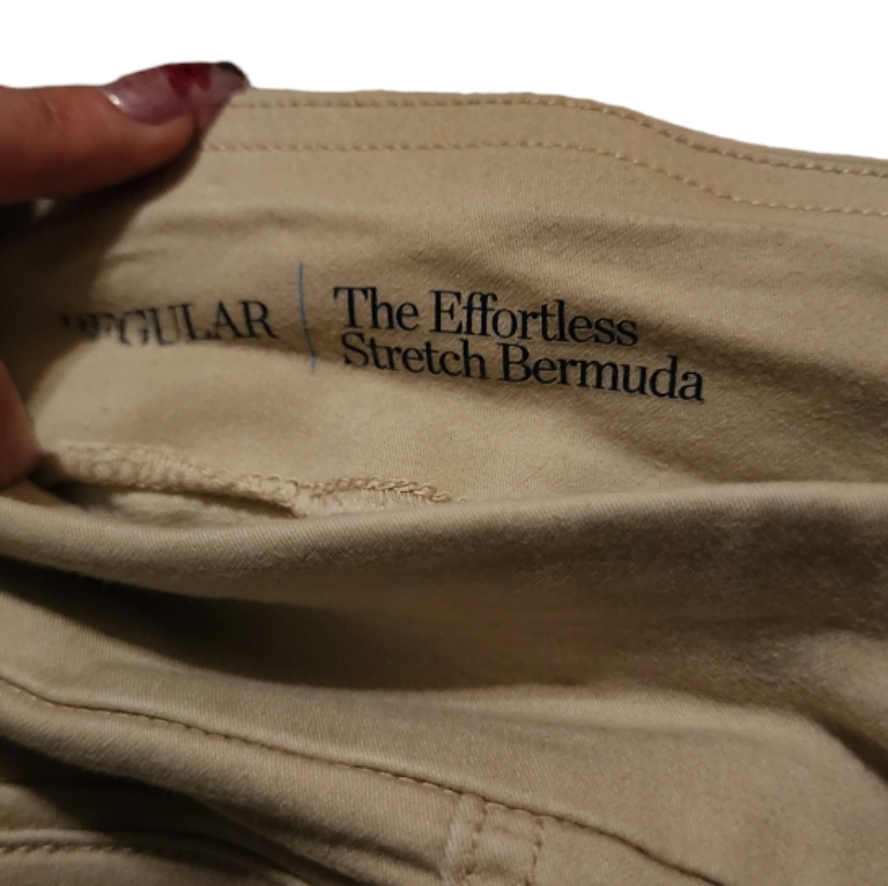 Croft & Barrow Effortless Stretch Bermuda Shorts 6 Regular Beige Pull On - Picture 3 of 5